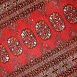 Tapis Vintage Lahore du Moyen-Orient, Années 1960, Élégance Artisanale