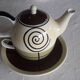 Vintage teapot signed Jodi-nv