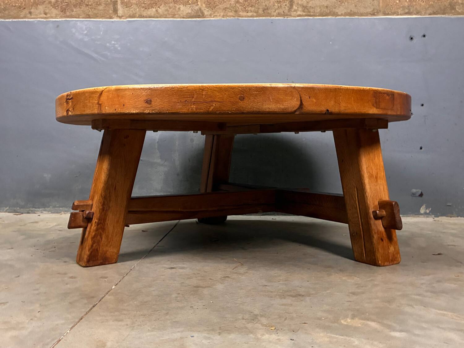 Brutalist Japandi Wabi Sabi salontafel