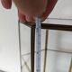 Vitrine pour miniatures, armoire en verre et laiton