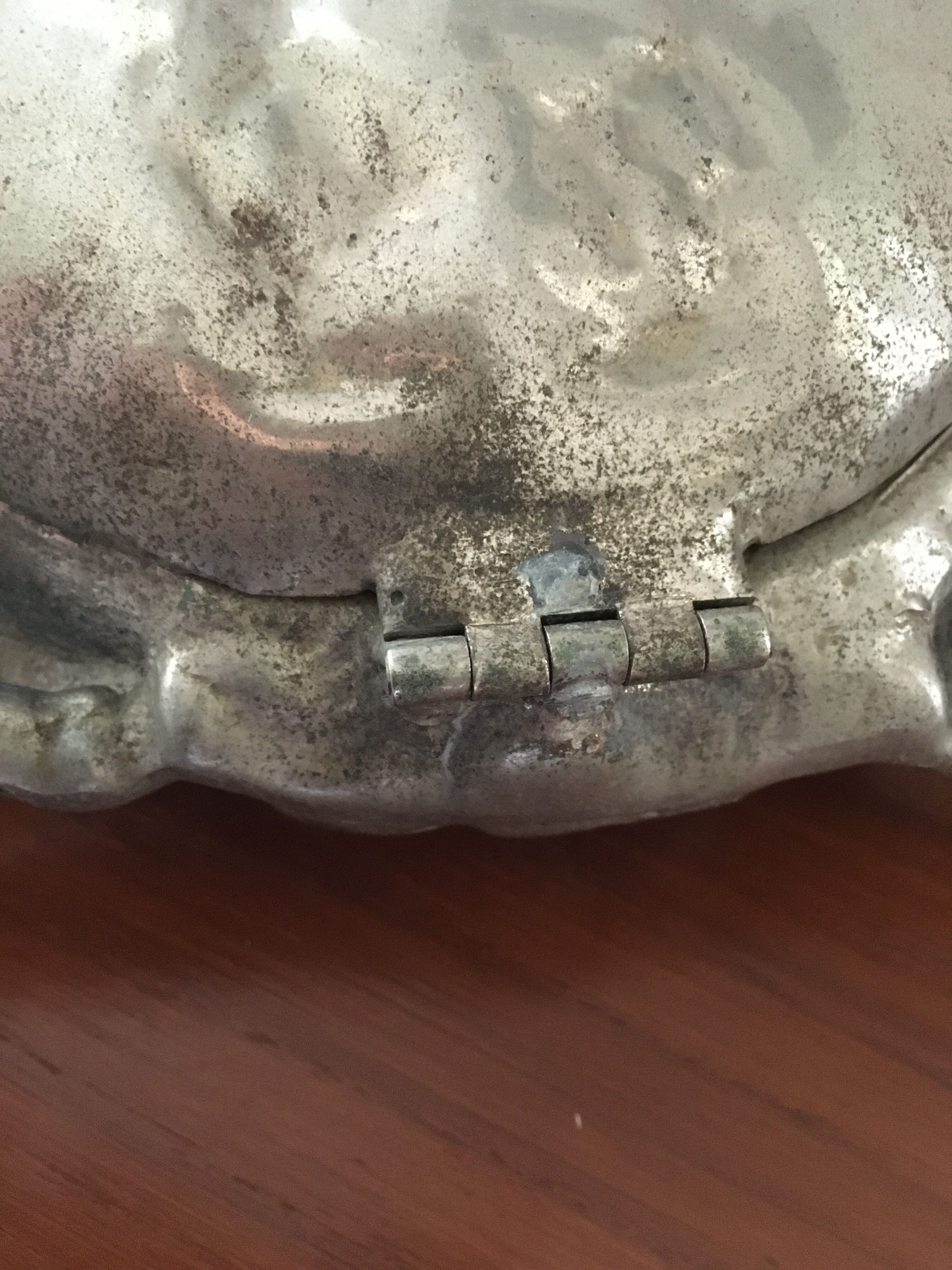 Silver metal box in crab shape