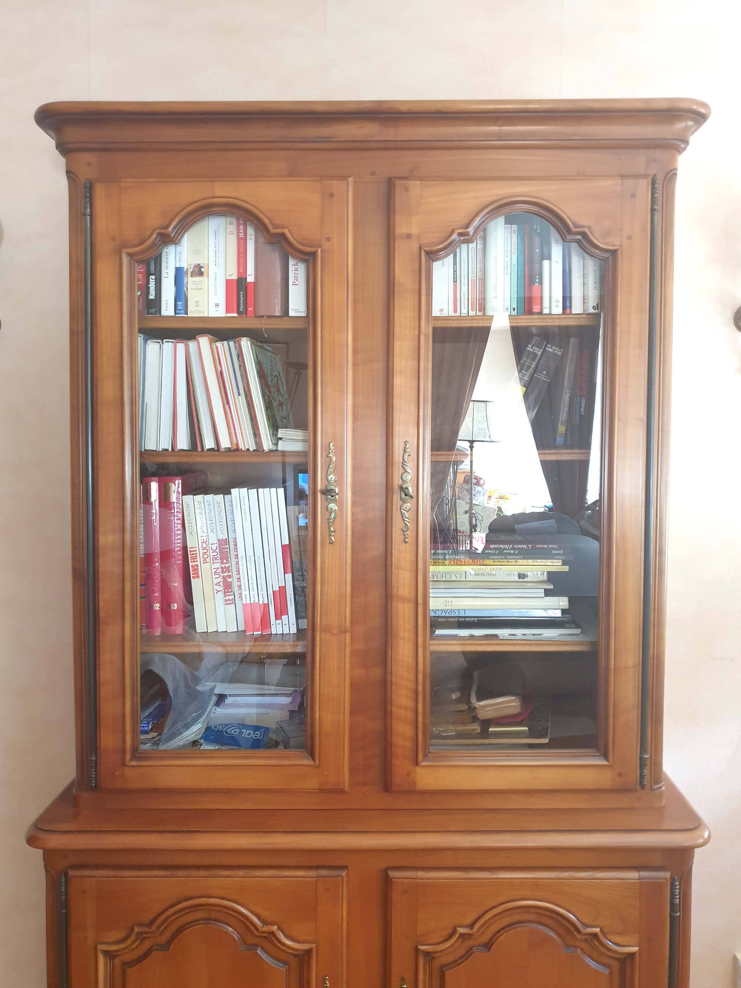 Library with 2 bodies in cherry wood