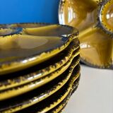 Set of 8 vintage Gien oyster plates in khaki green and black earthenware
