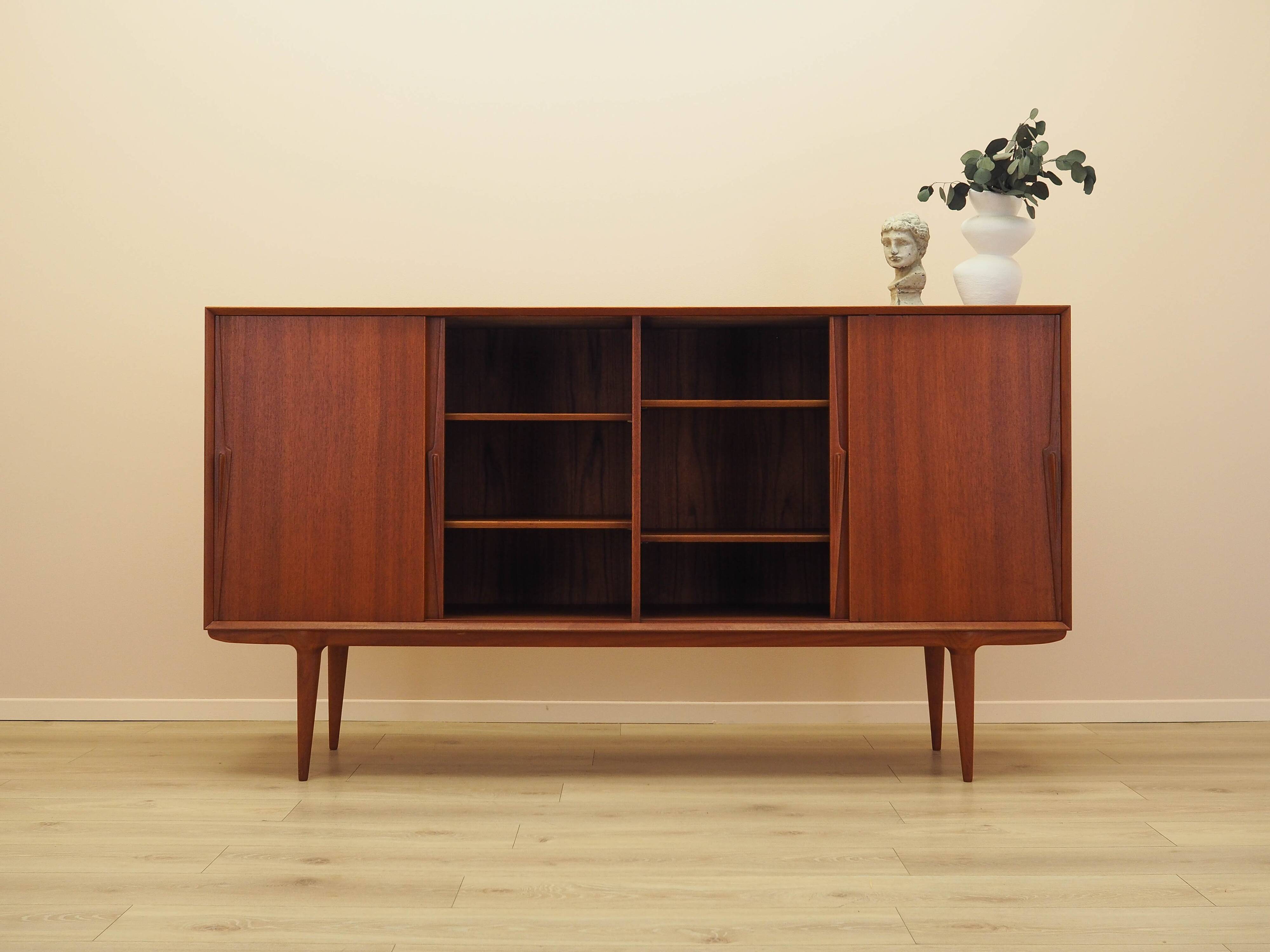 Teak highboard, Danish design, 1970s, manufacturer: Omann Jun