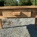 Farm table