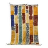 Decorated wool rug, size 200cm x 300cm