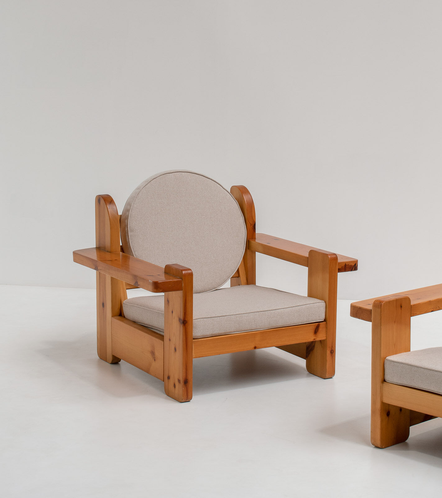 Pair of solid pine lounge chairs, italy 1970s
