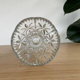 Transparent chiseled vase