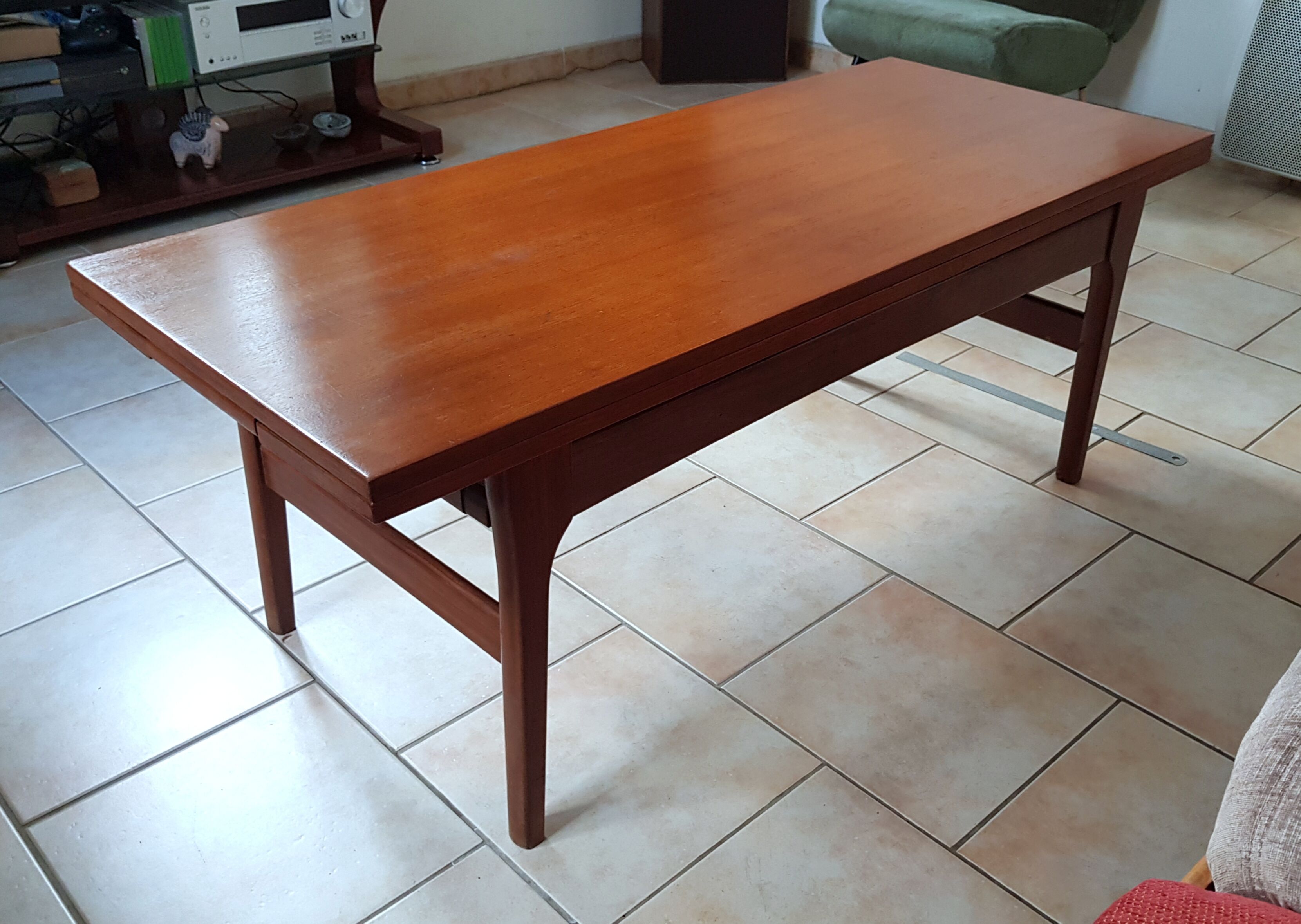 Kai Kristiansen expandable coffee table