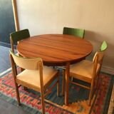 Vintage round table with built-in extension