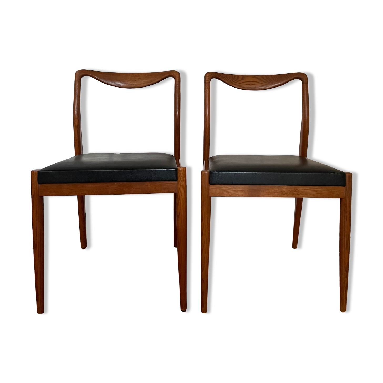 Pair of Scandinavian chairs in teak and skaï, 1965