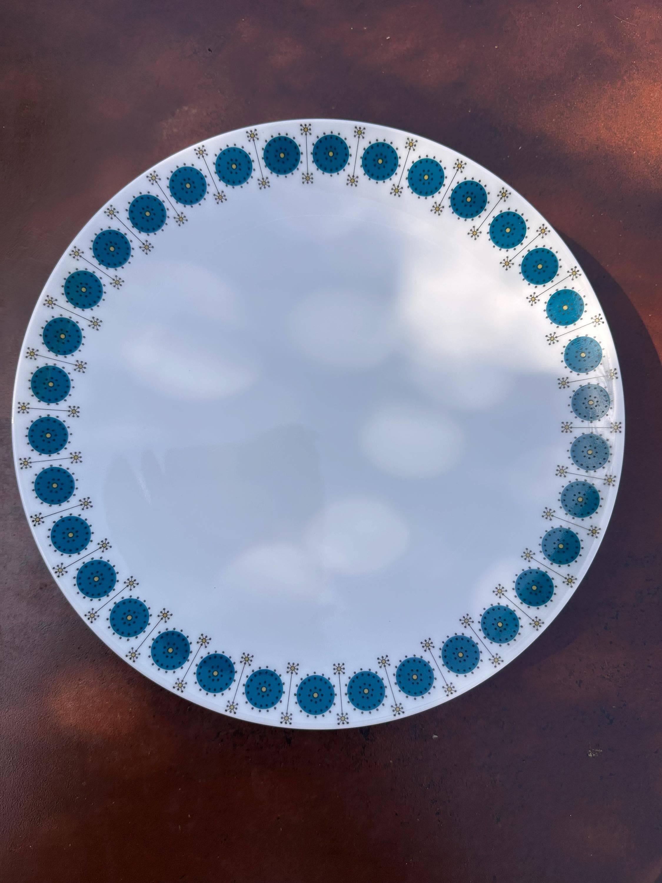 Set of 5 vintage flat plates by Hans-Theo Baumann for Thomas Germany.
