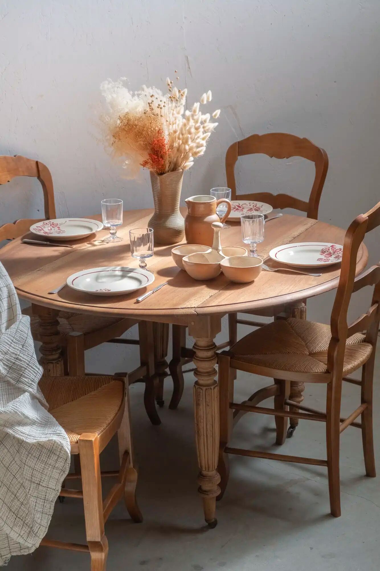Set of 8 "Christiane" plates