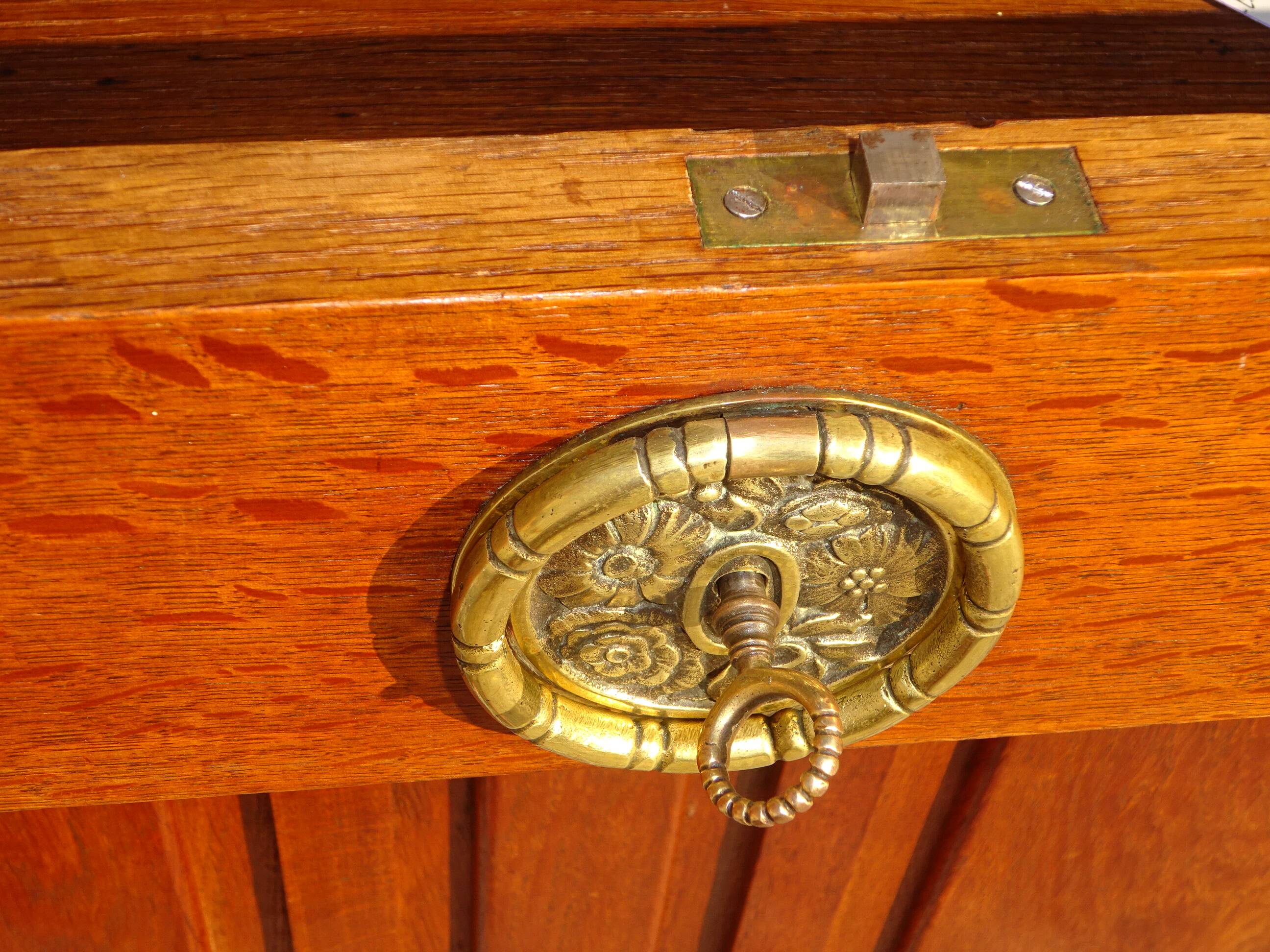Vintage oak sideboard with sentry boxes and mirror