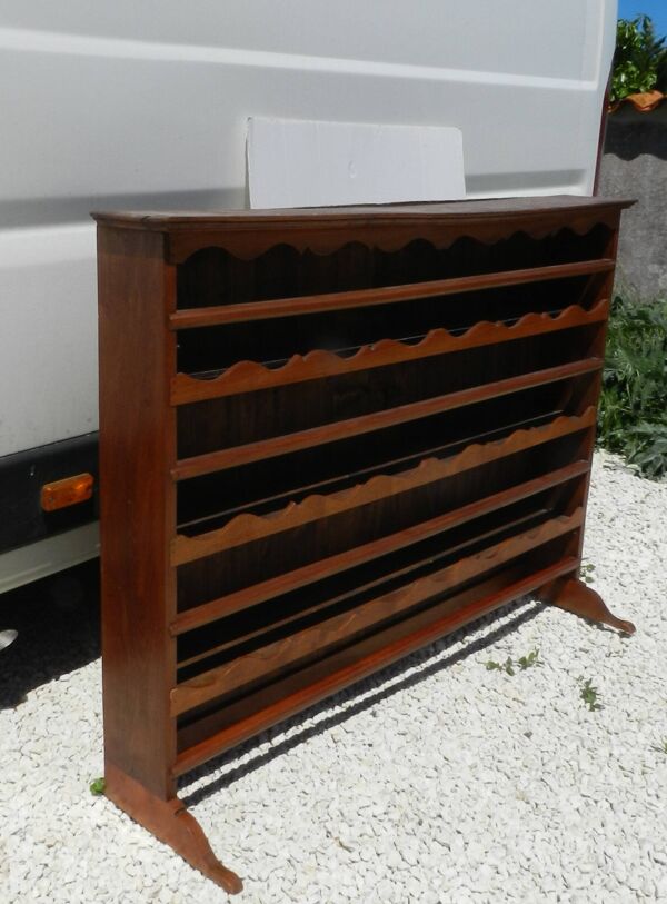 Etagère vaisselier murale