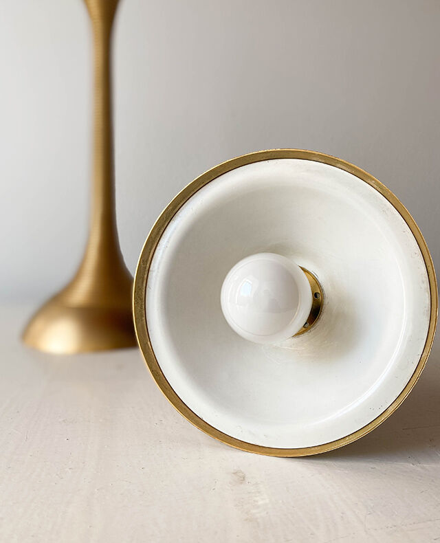 Golden spiral suspension