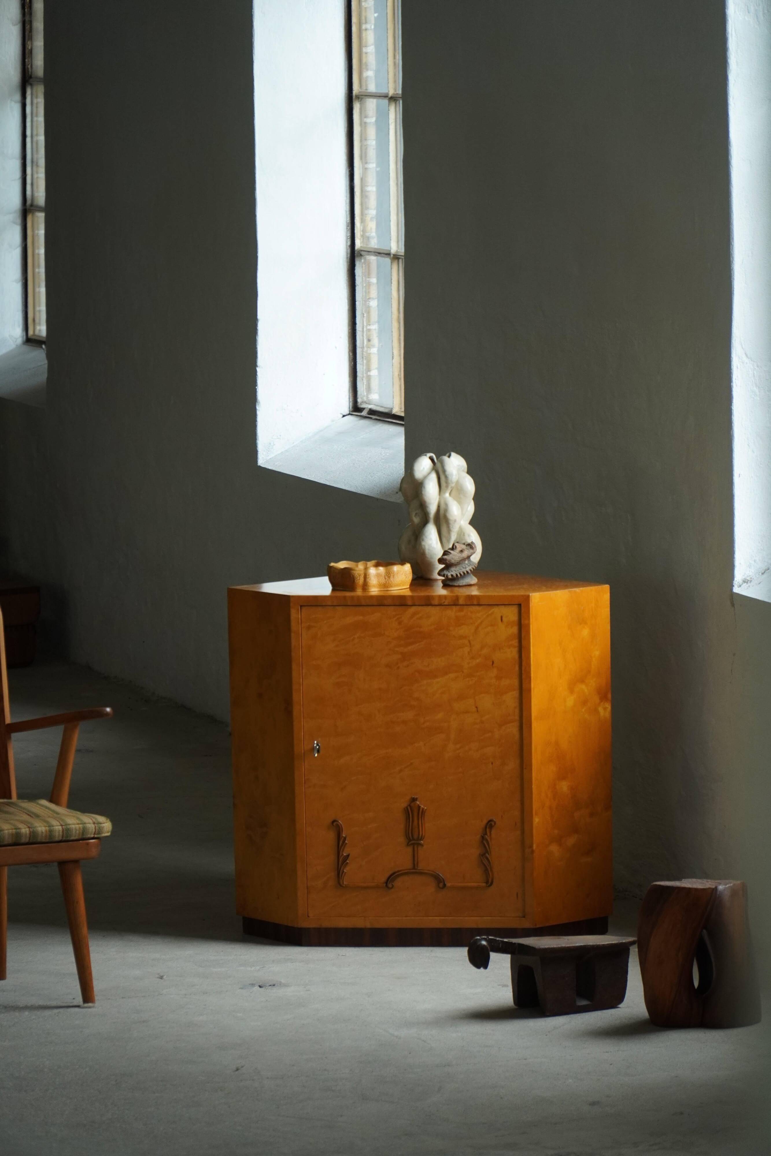 Early 20th century, Art Deco Swedish corner furniture in birch, 1930s.