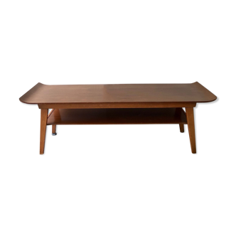 Scandinavian coffee table curved edges