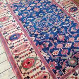 Antique Persian Heriz Afshar rug 200 x 276 cm