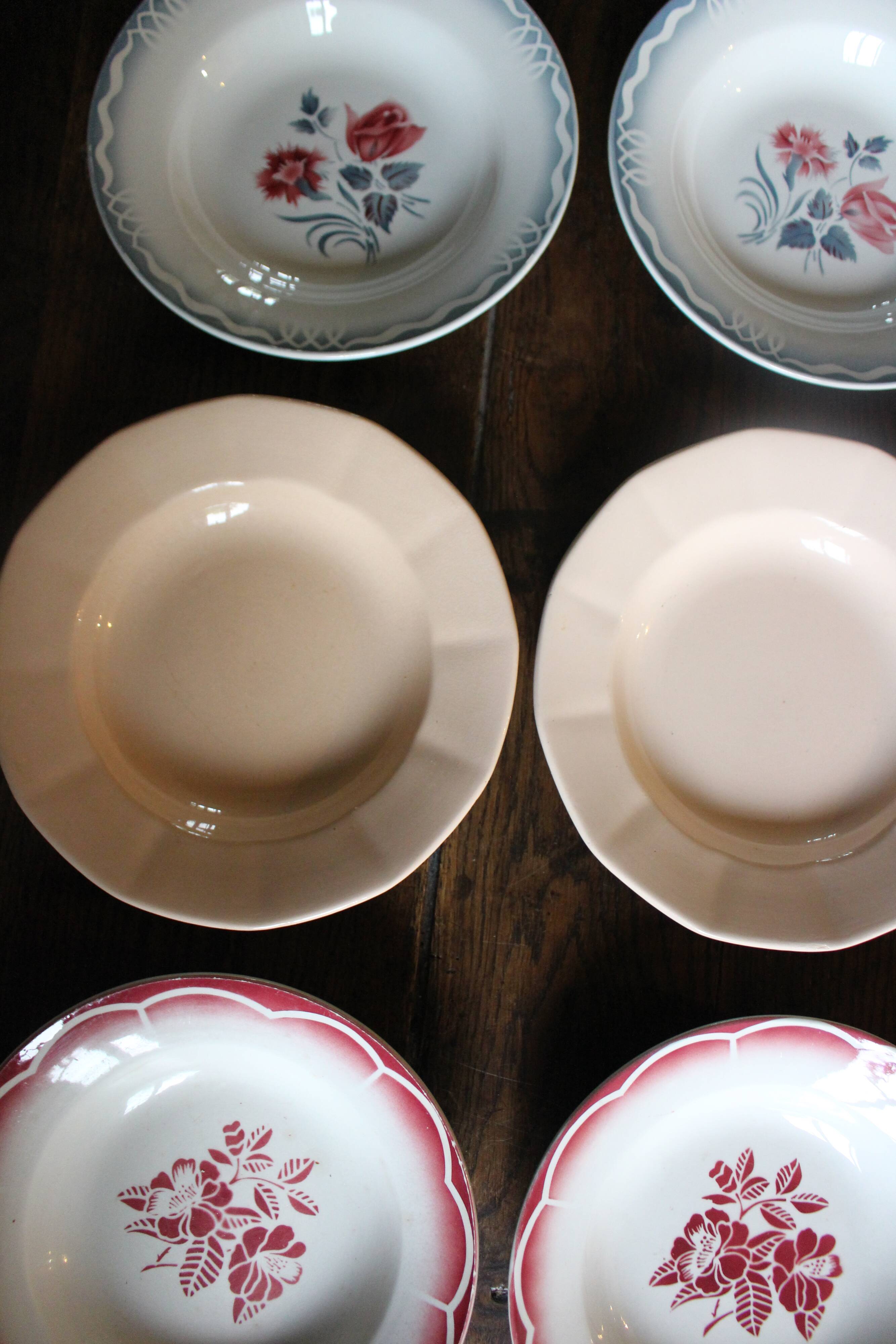 6 mismatched soup plates Digoin Sarreguemines red blue pink