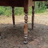 Round table of round farm with flaps