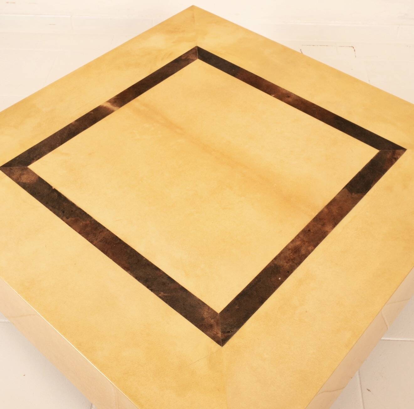 Table basse nucci valsecchi pour tura milano 1970 mod 3000d