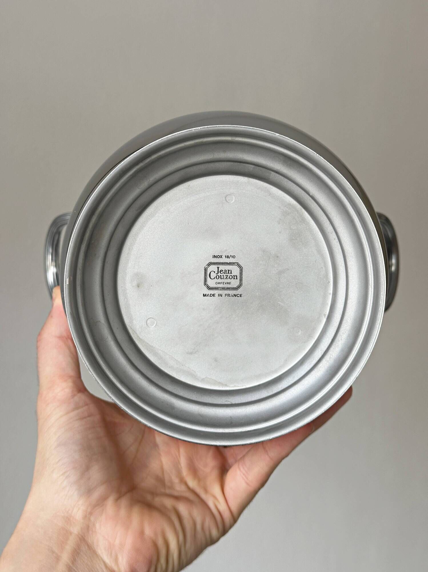 Elegant metal champagne bucket