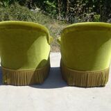 Paire de fauteuils crapauds en velours vert