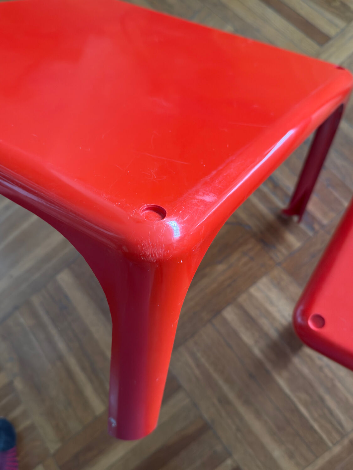 2 stackable tables Demetrio 45 by Vico Magistretti for Artemide