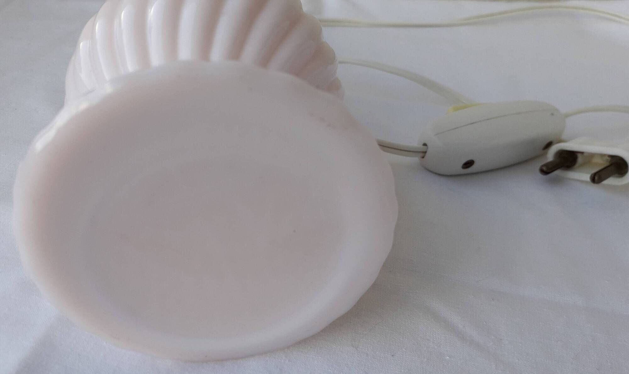 Lampe Chatard en opaline rose