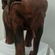 Tabouret éléphant en bois sculpté polychromie