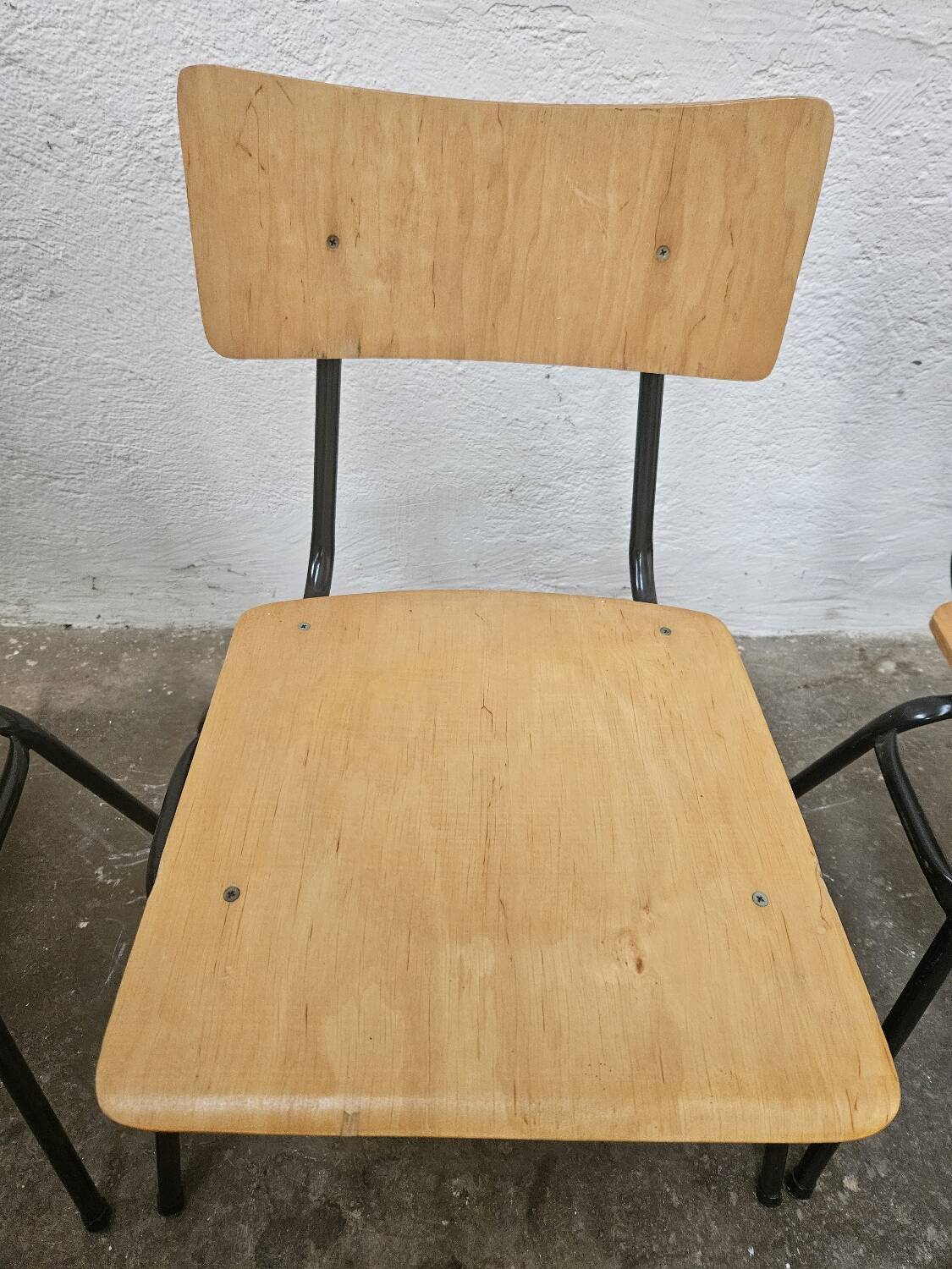 Lot of 6 bistro chairs from the 1980s