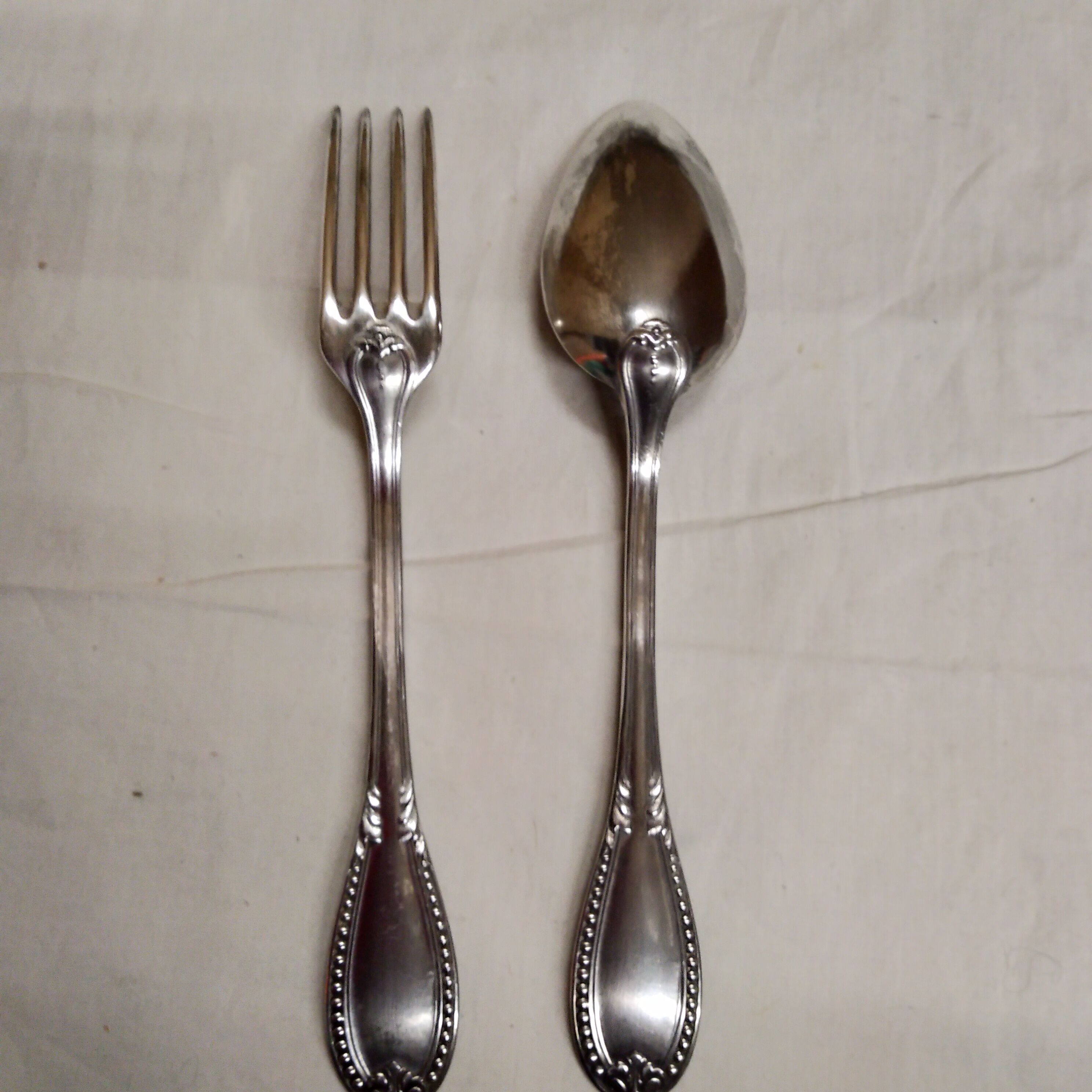 Silver metal housewife 1950