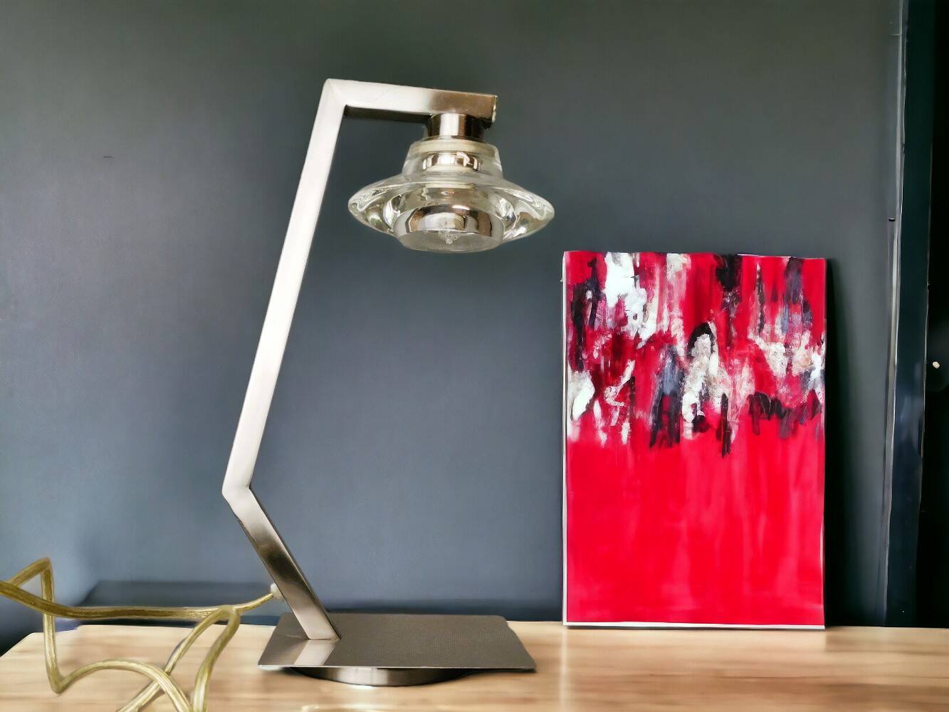 Chromed metal halogen dimmer desk lamp