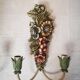 Paire d'appliques en bois sculpté polychrome