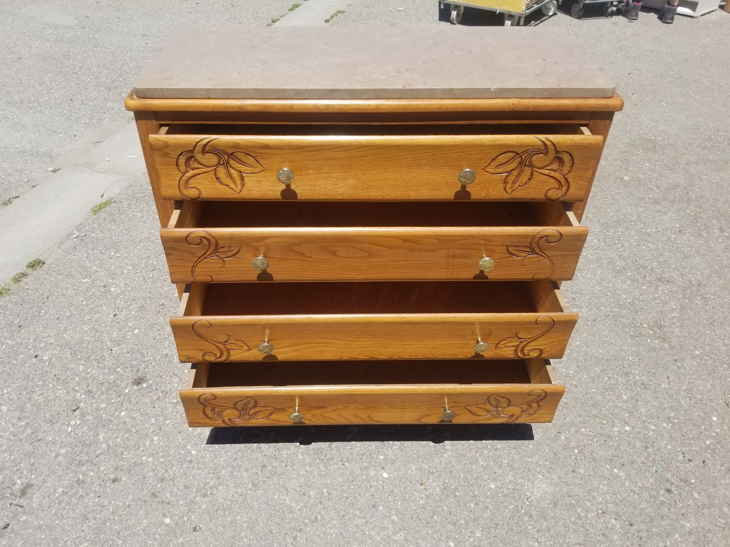 Old Art Deco chest of drawers 4 drawers and marble top