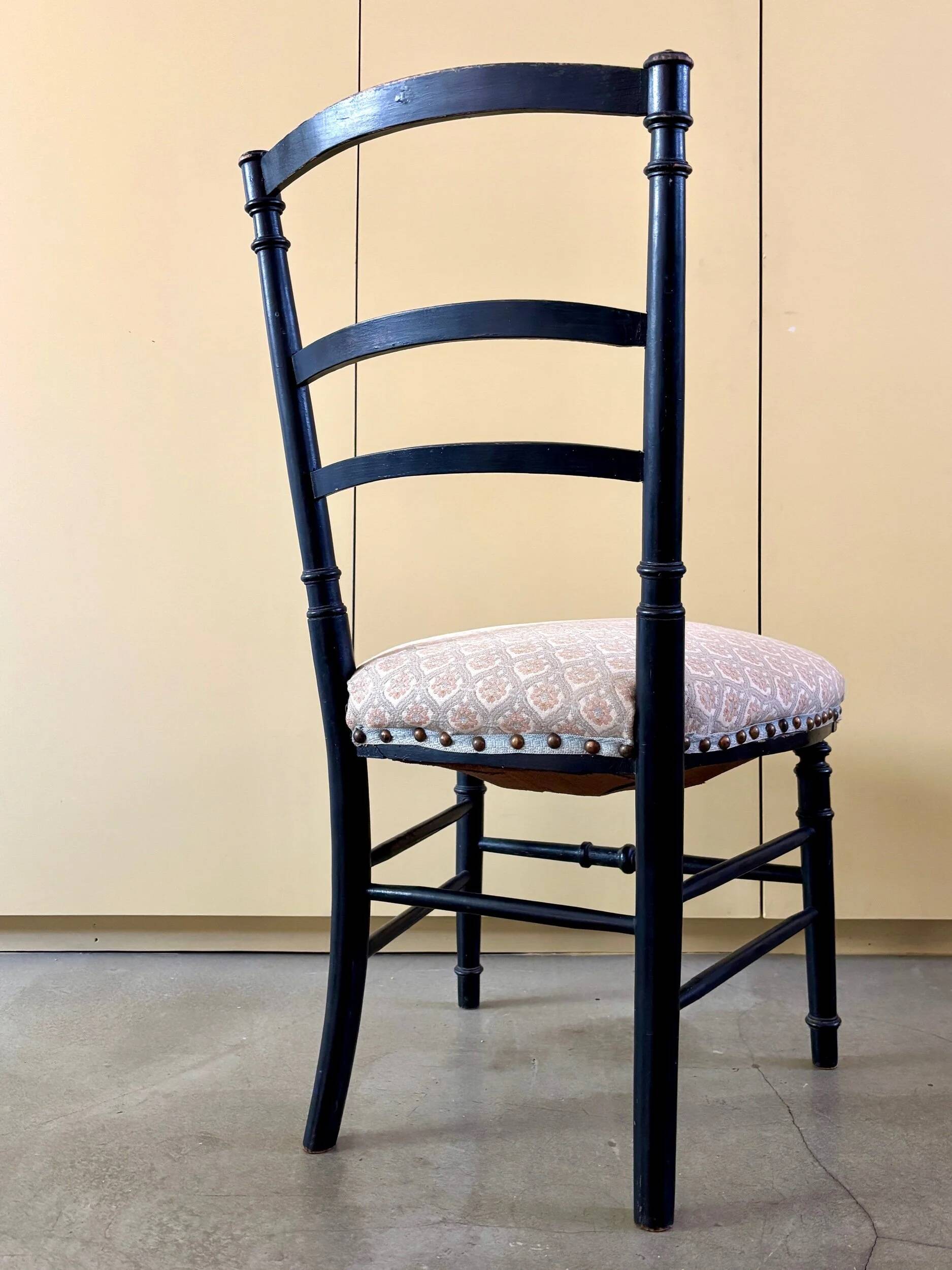 Napoleon III chair in blackened wood and gray cotton
