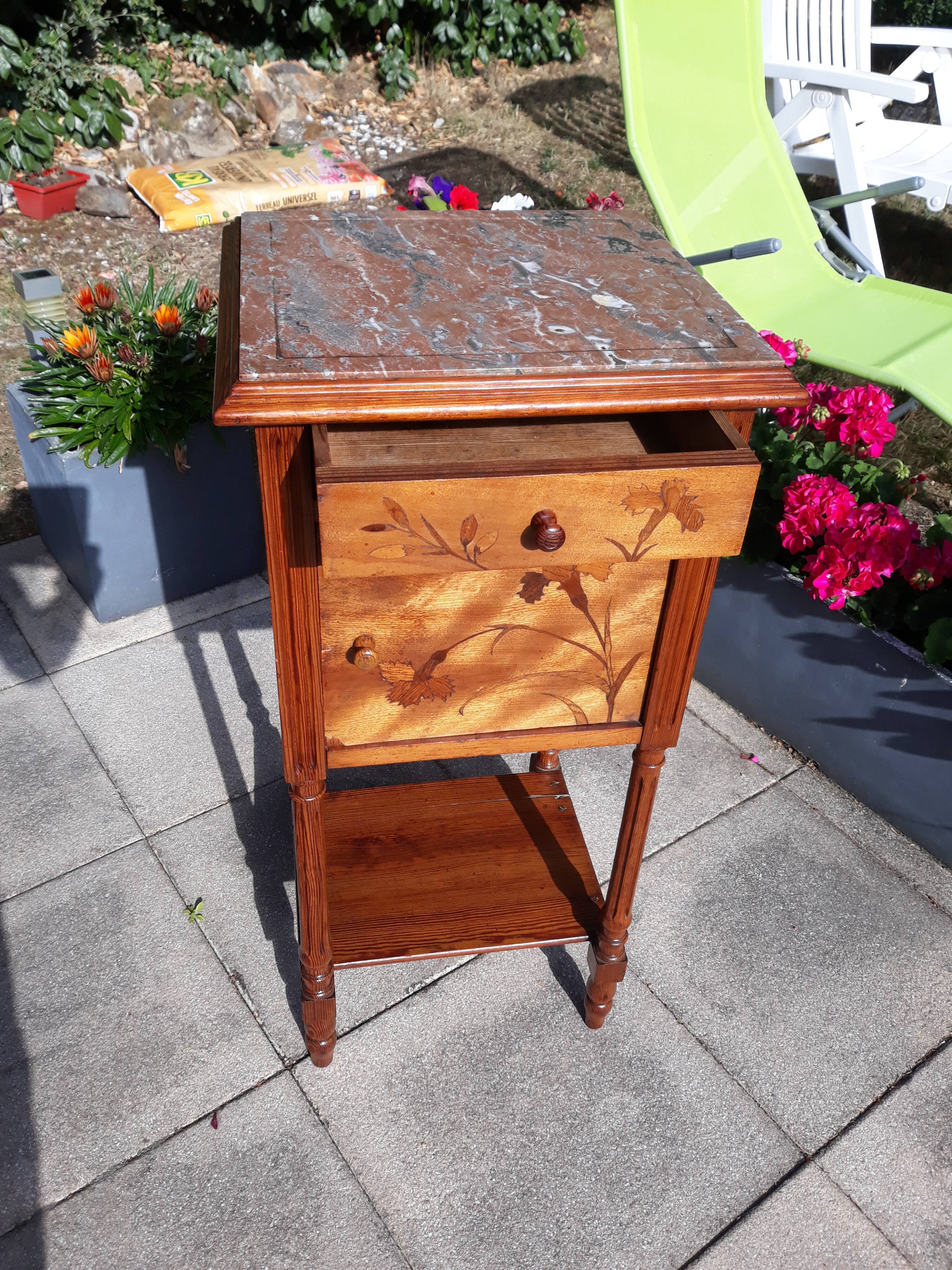 Pitchpin bedside table