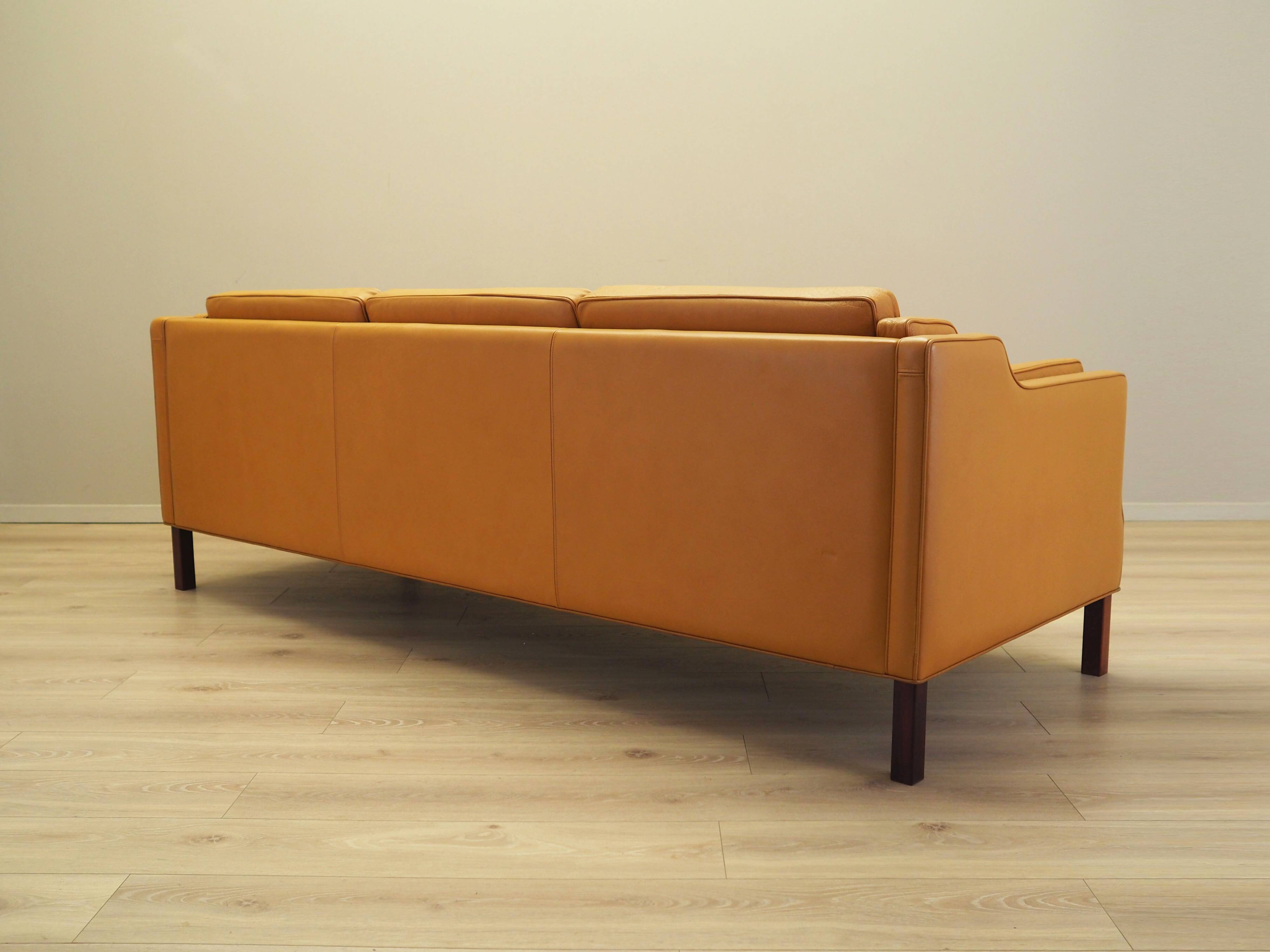 Orange leather sofa, Danish design, 1970s, production: Denmark