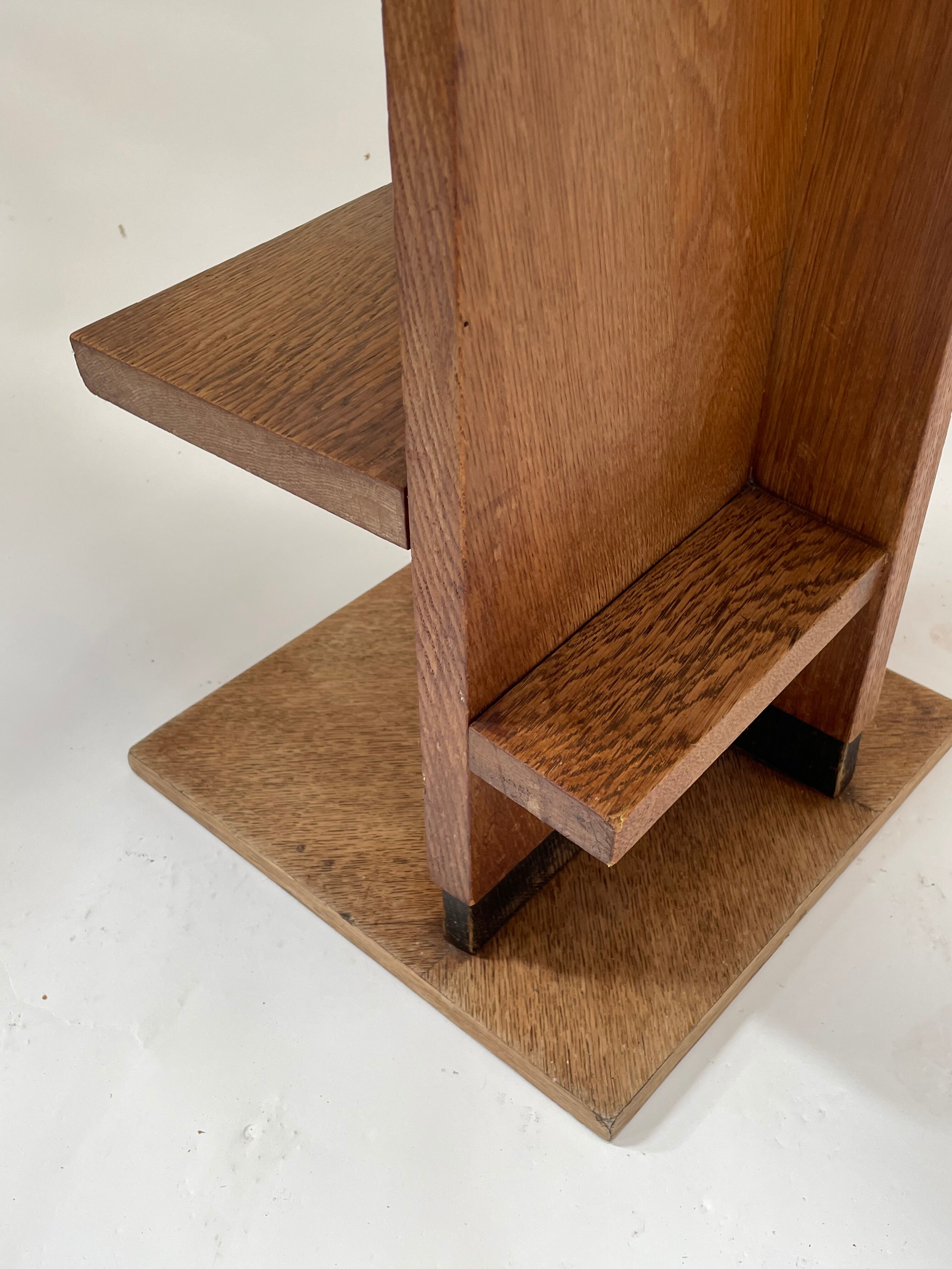 Art Deco side table design