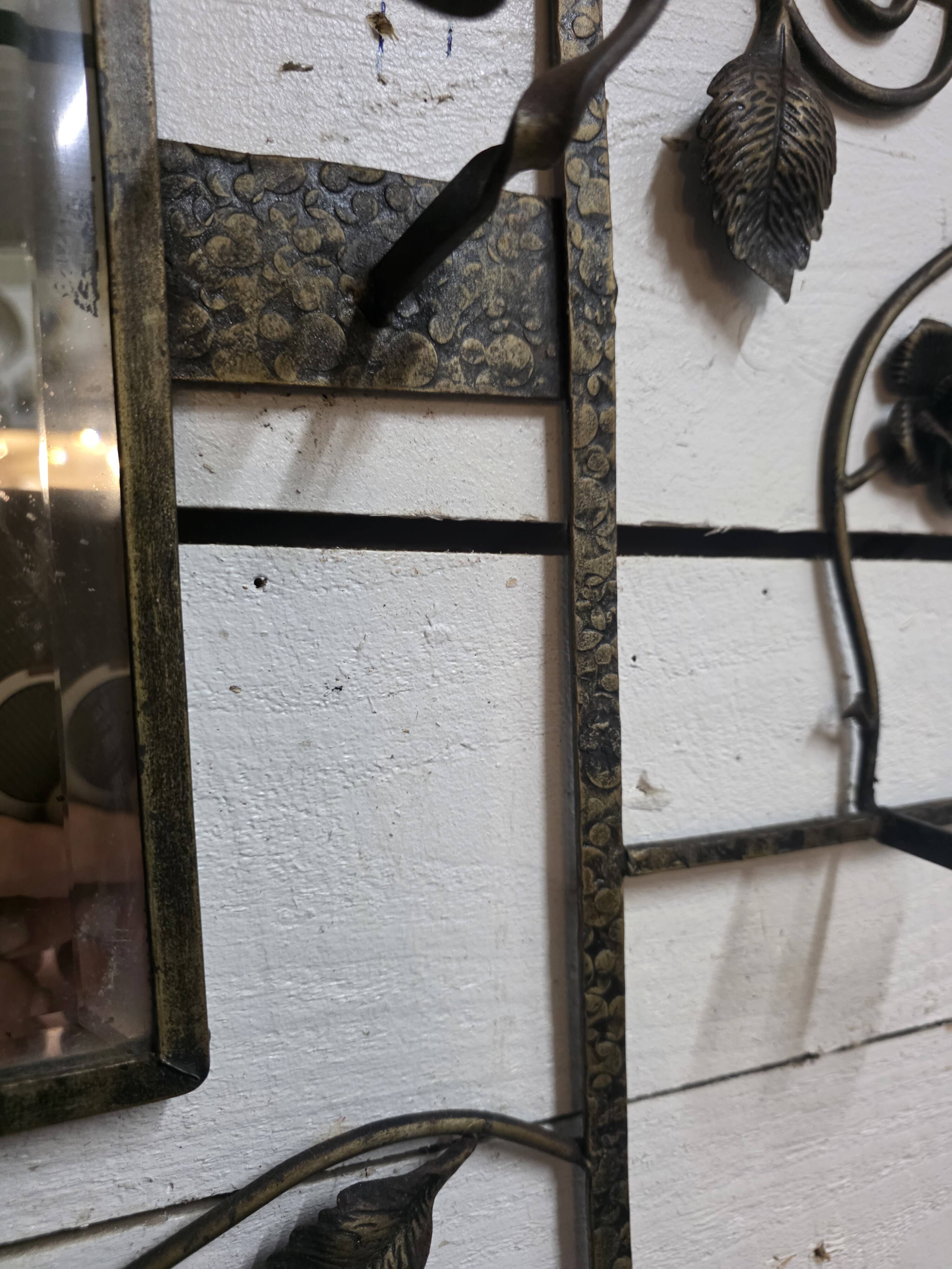 Art Deco coat rack in hammered wrought iron, 1950s.