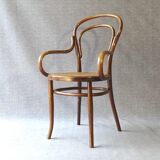 Viennese armchair in bentwood type canned bistro, circa 1900 UNGVAR