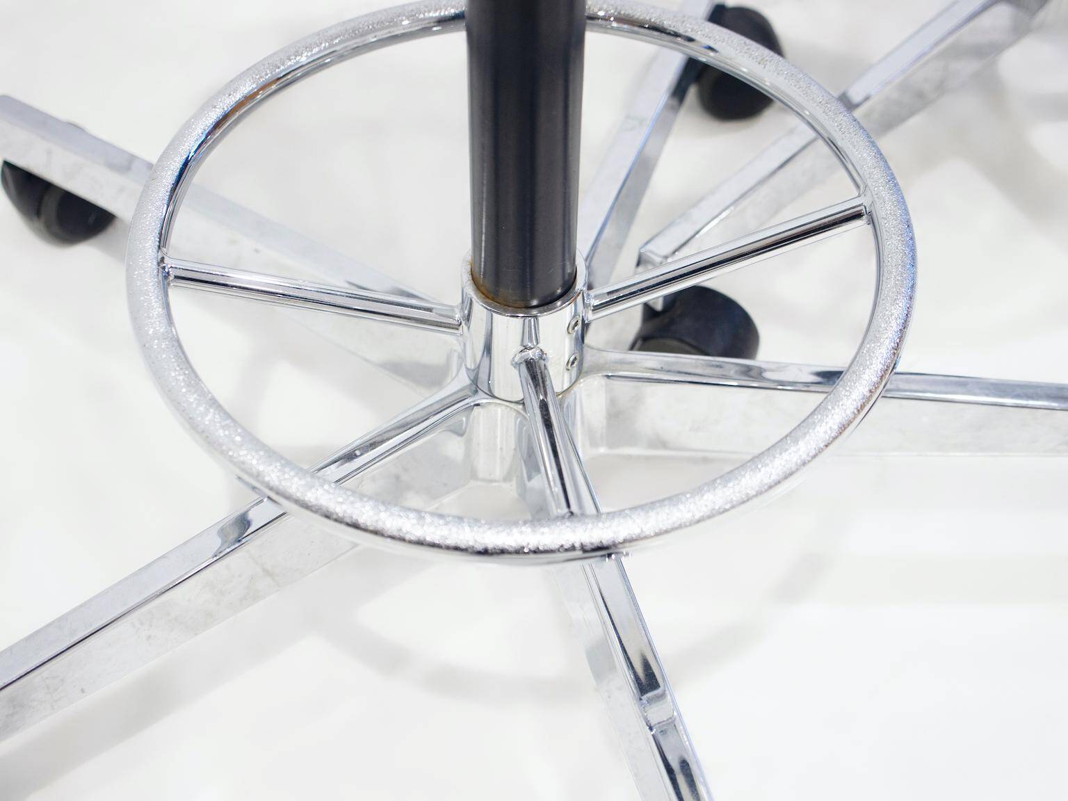 Nelson White chair pair for Vitra