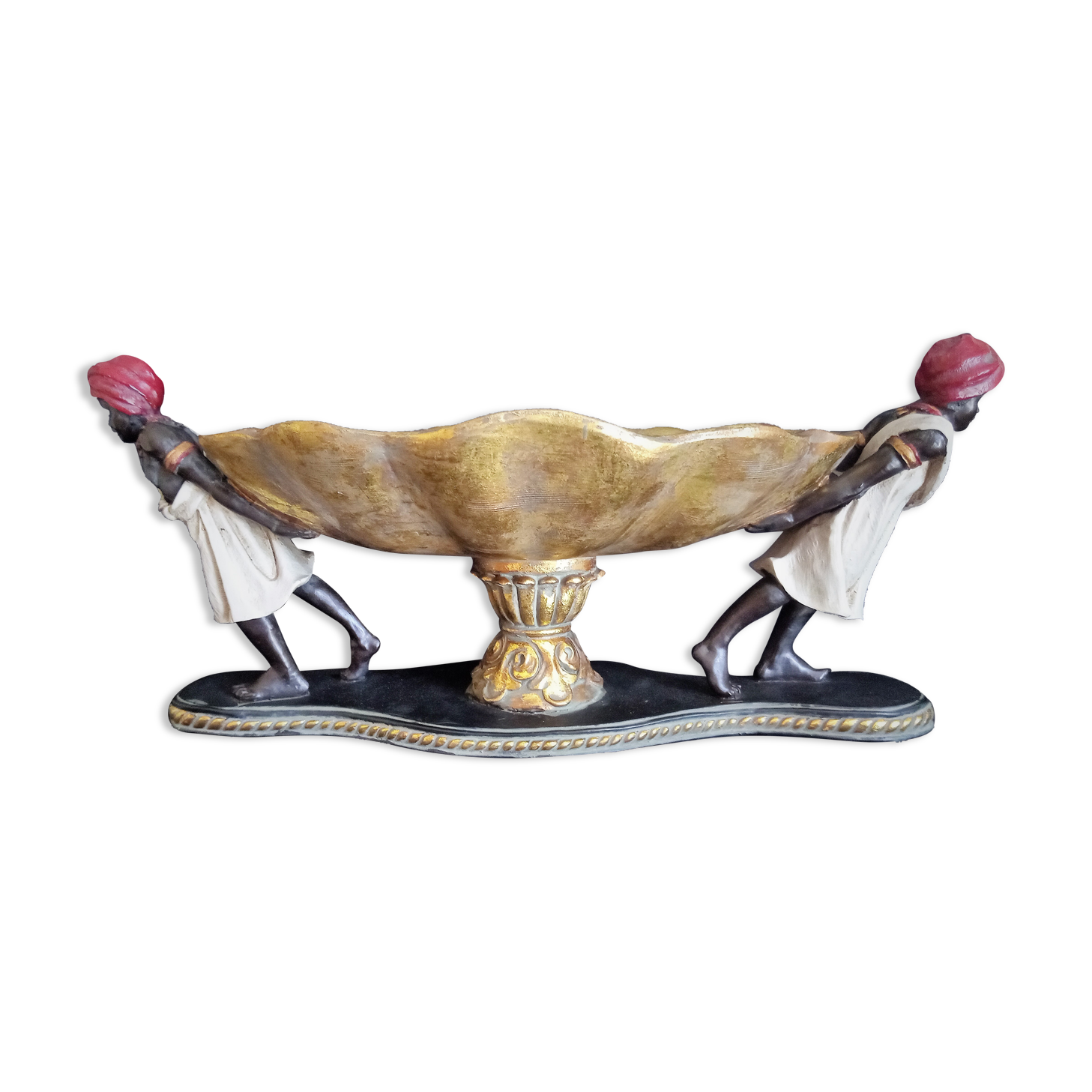 Centerpiece with African characters, plaster, resin and wood