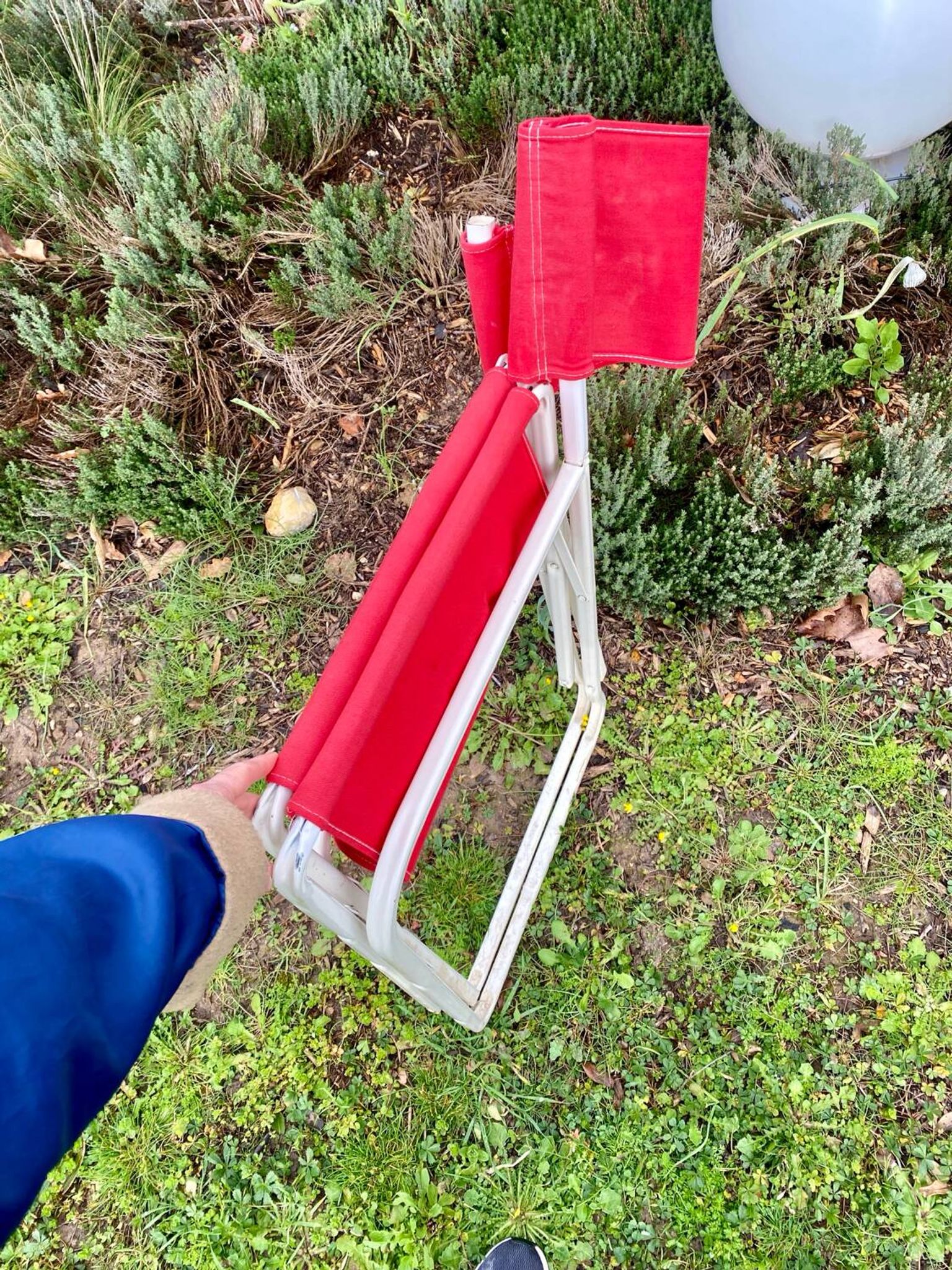 Vintage red folding chair