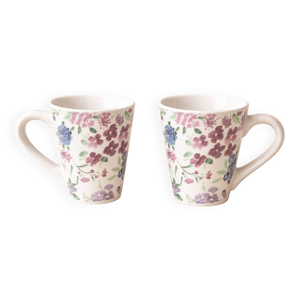 Paire de tasses fleuries - esprit