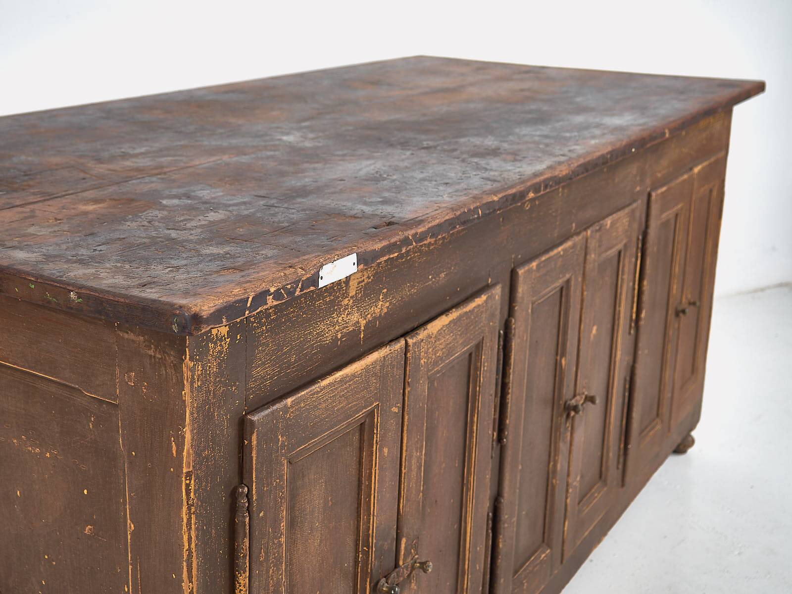 Buffet, îlot ancien en bois, vers 1850