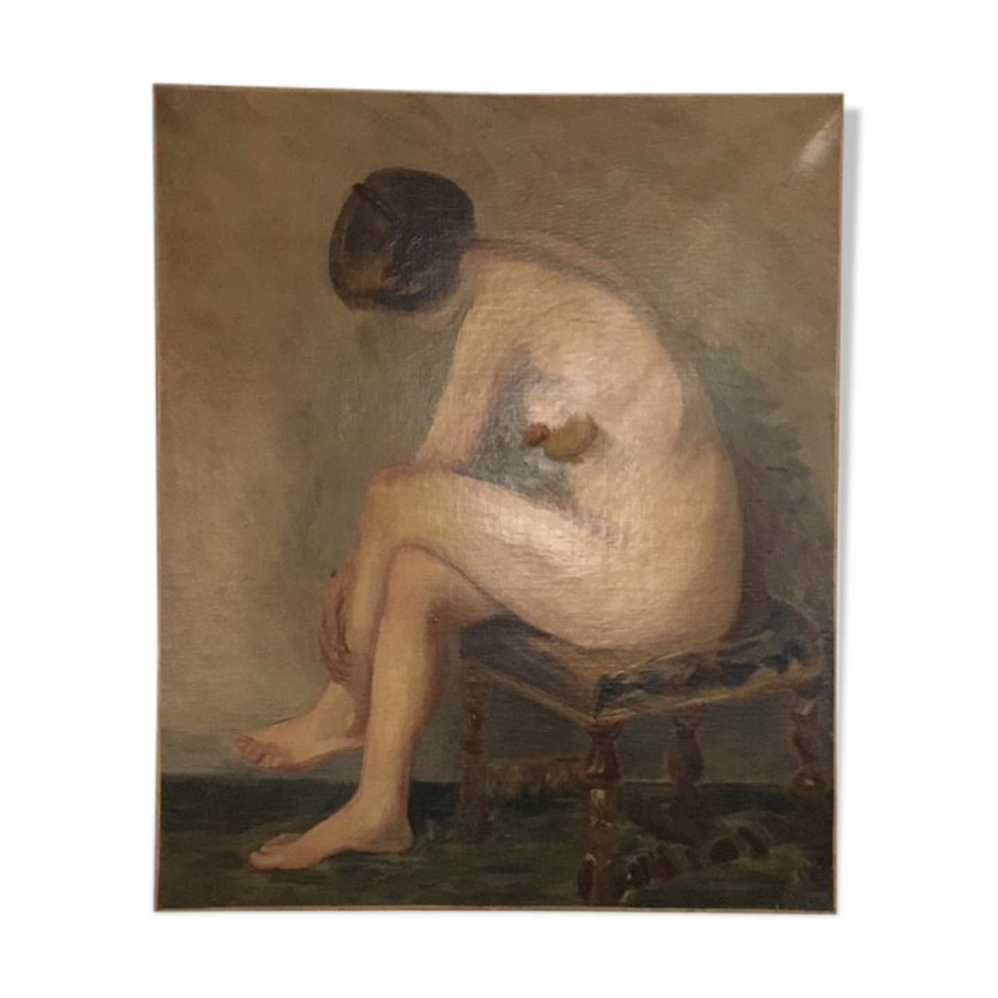 Old female nude table