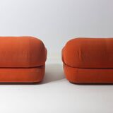 Pair of suède 'Sapporo' lounge chairs by Mobil Girgi, Italy 1970s