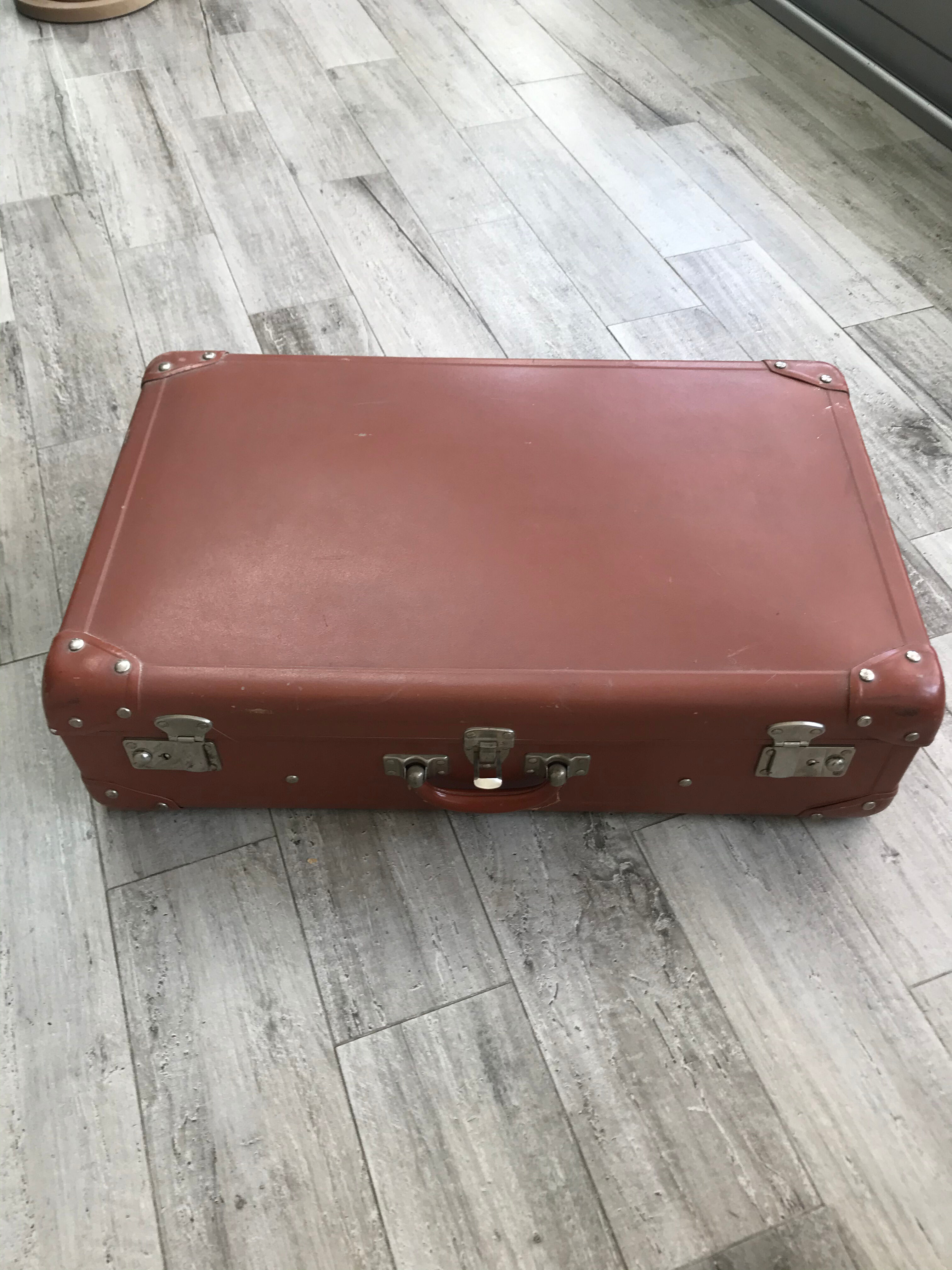 Vintage brown retro case